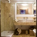 Apartment Amo *