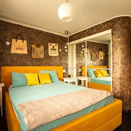 Apartment Amo *